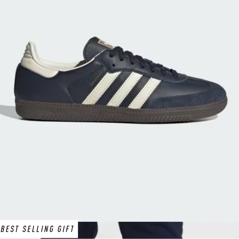Like new!! Adidas Samba Black leather with white US unisex 7 1/2 - women’s sz 9